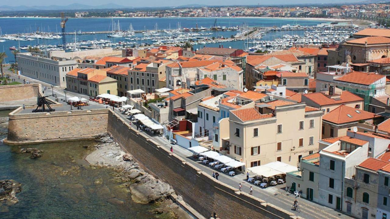 Il Papavero Alghero Buitenkant foto